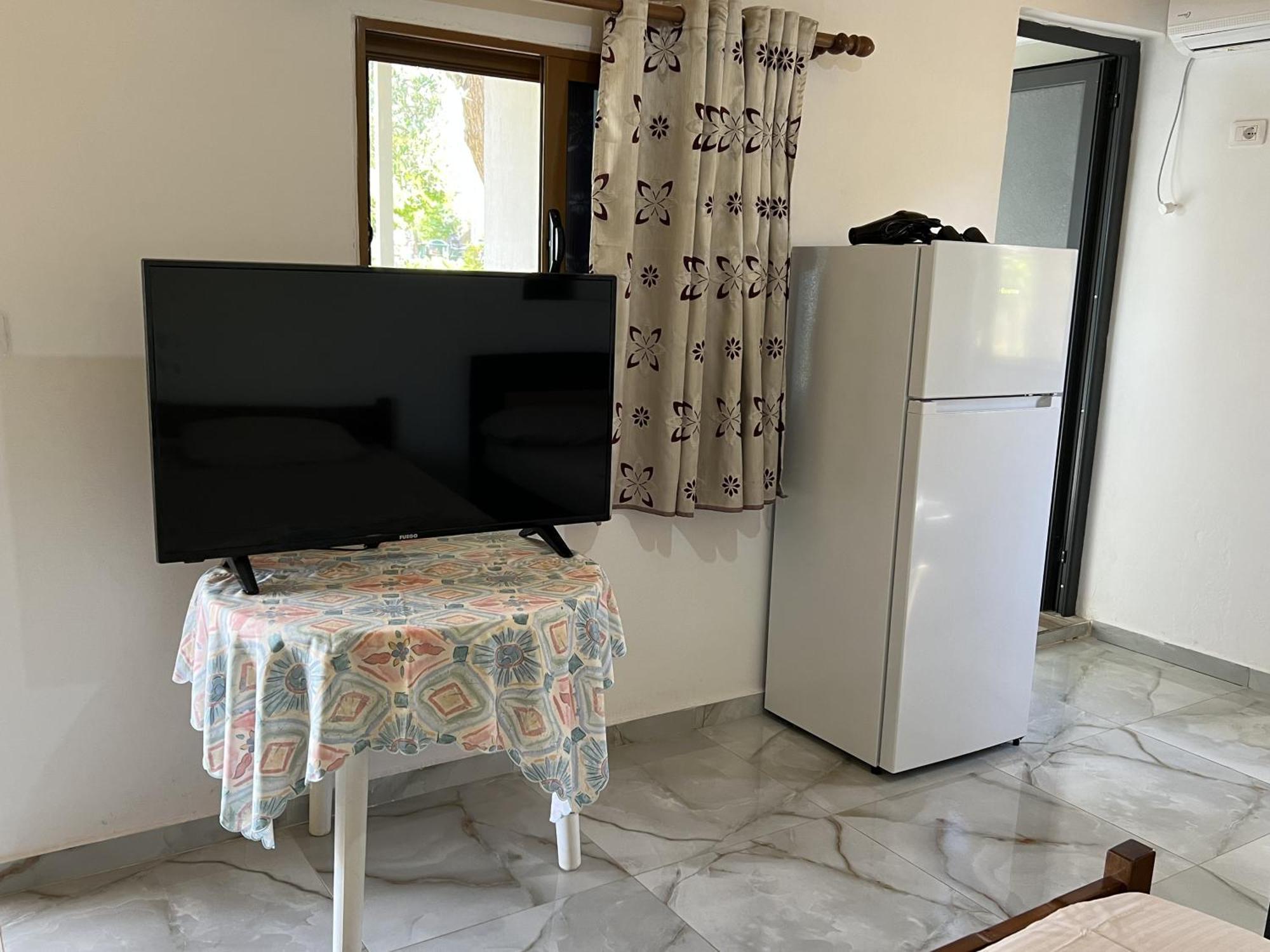 Oni Apartments Ксамил Экстерьер фото