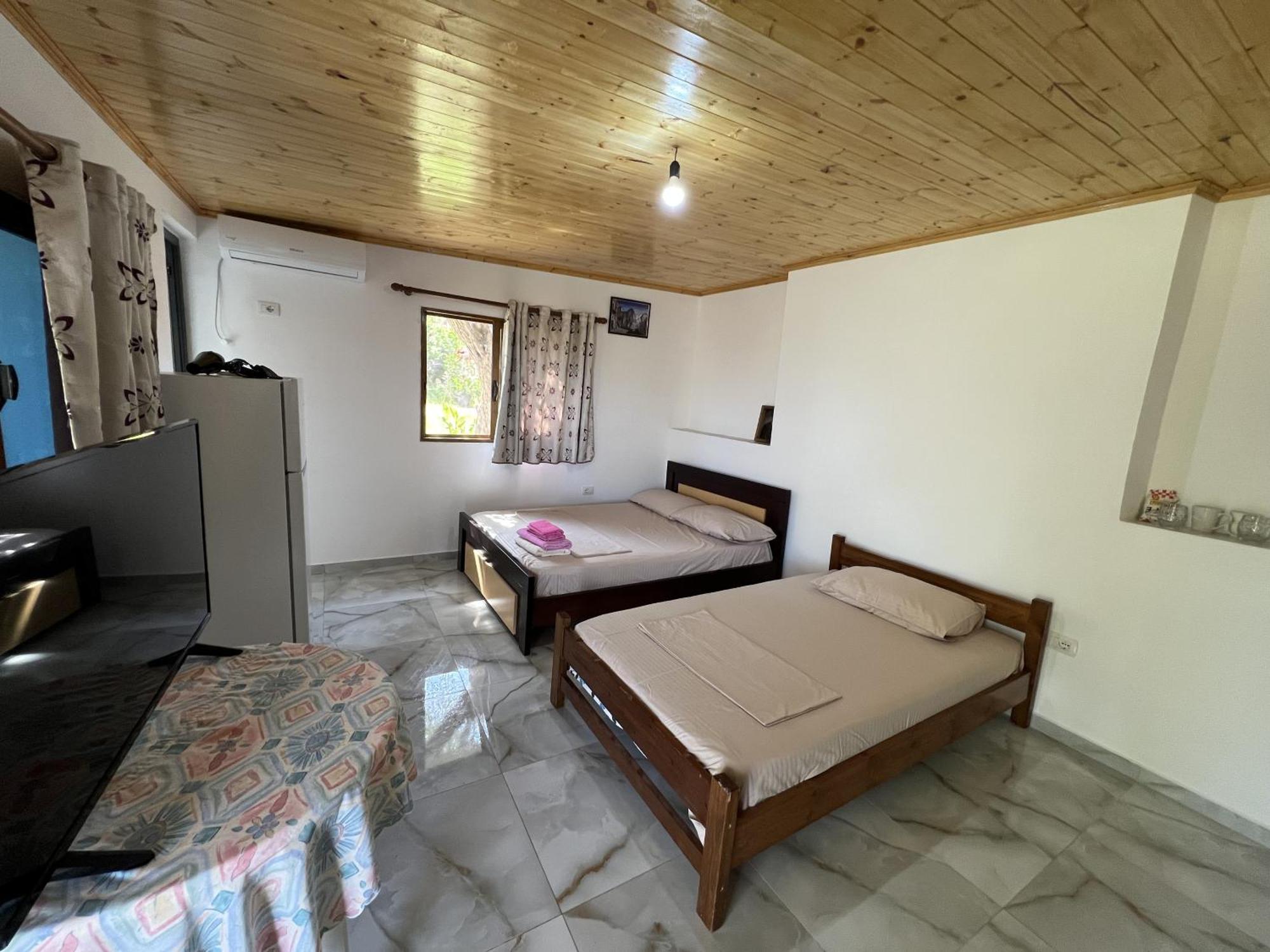 Oni Apartments Ксамил Экстерьер фото