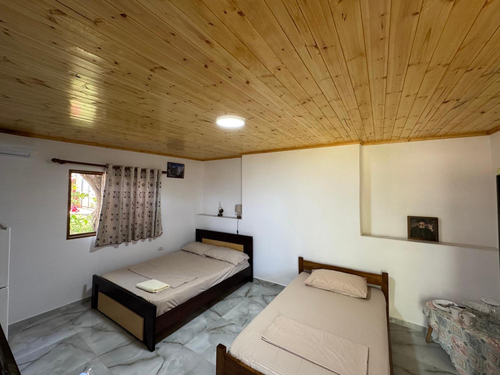 Oni Apartments Ксамил Экстерьер фото